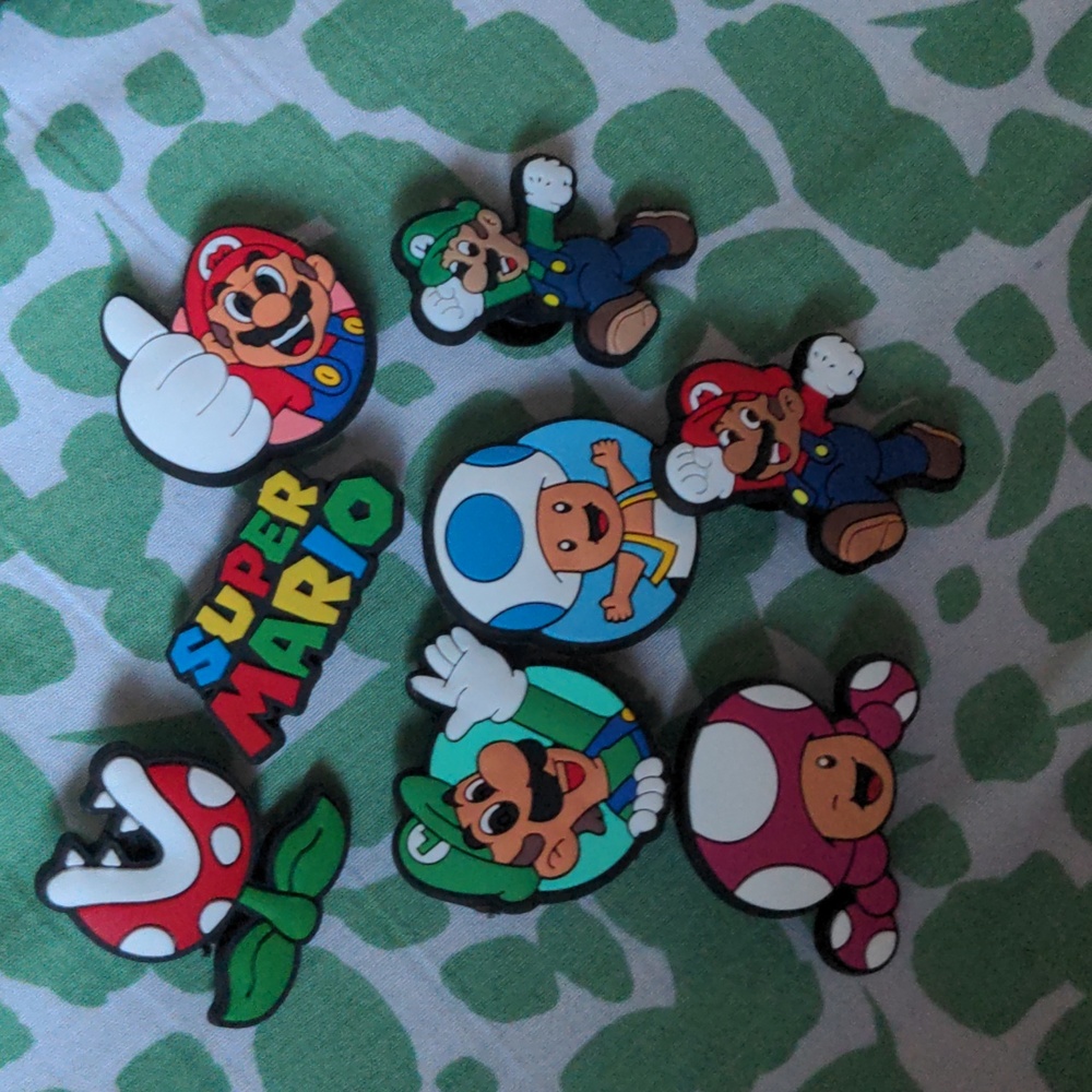 Super Mario Croc Jibbitz